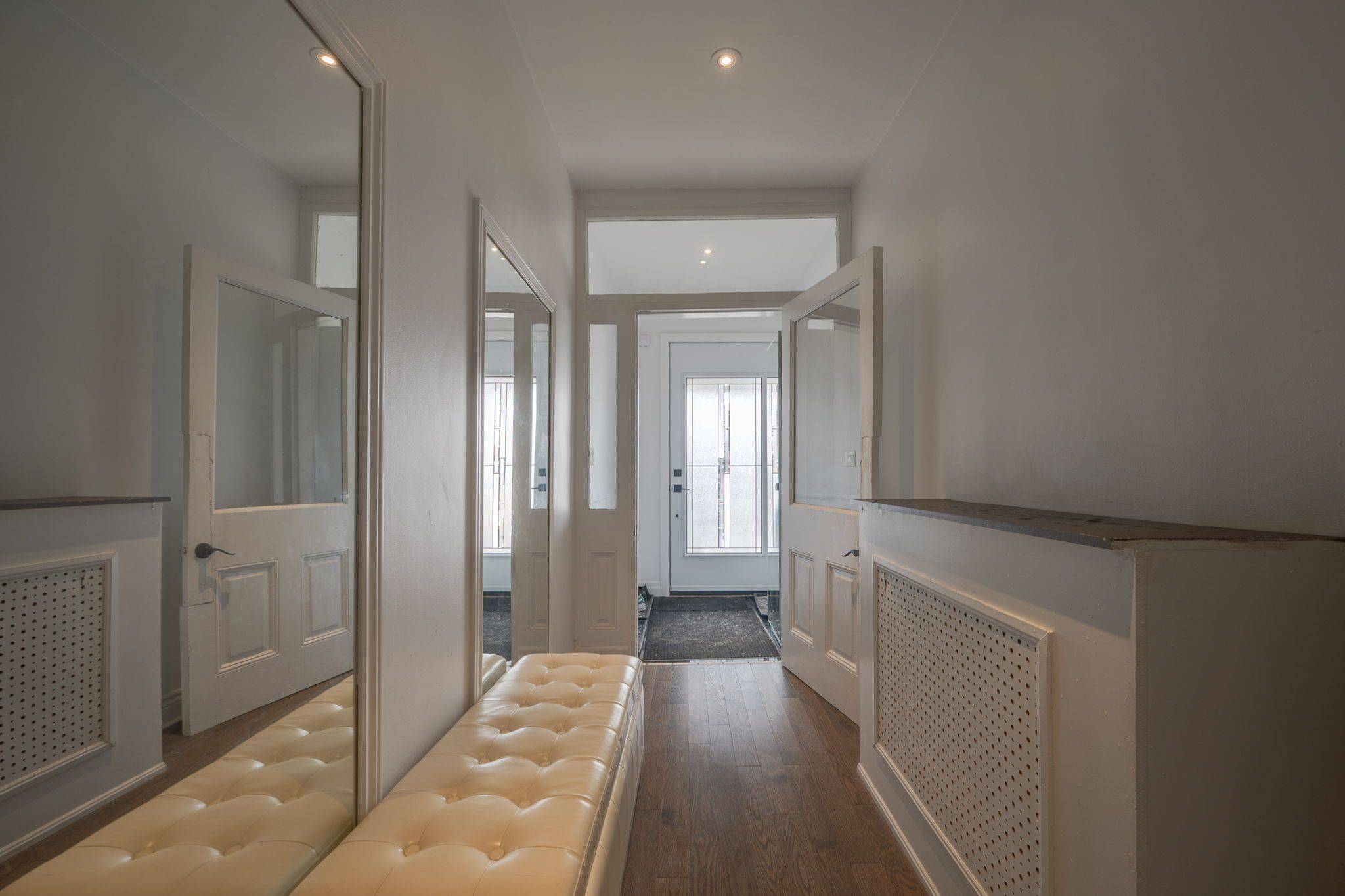 Toronto W03, ON M6N 3L3,167 Rosethorn AVE #2