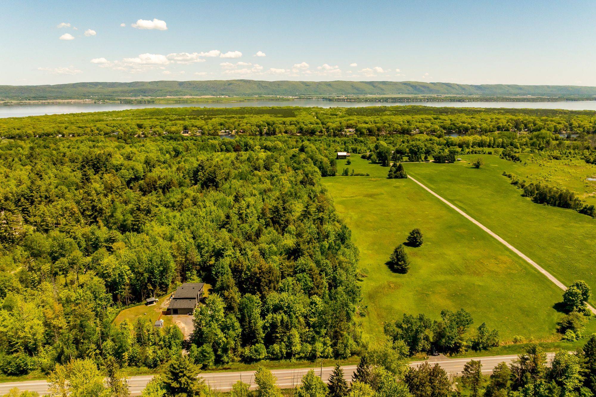 4475 DUNROBIN RD, Constance Bay - Dunrobin - Kilmaurs - Woodlawn, ON K0A 3M0
