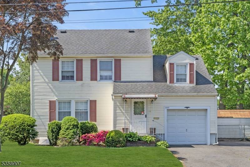 Linden City, NJ 07036,2205 Dewitt Ter