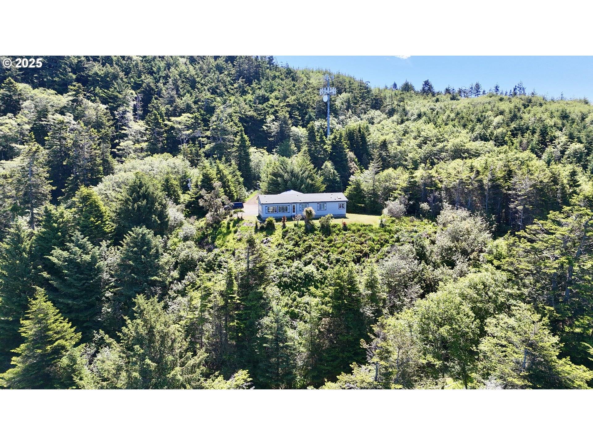 Gold Beach, OR 97444,94760 ADAMS RD