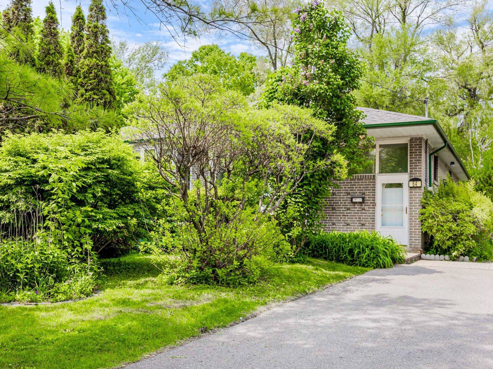 Toronto E08, ON M1E 1V7,64 Greyabbey TRL