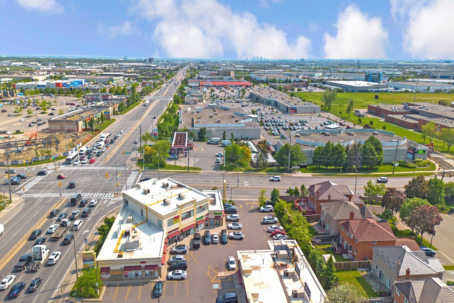 Brampton, ON L5V 1G5,7990 Kennedy RD #12