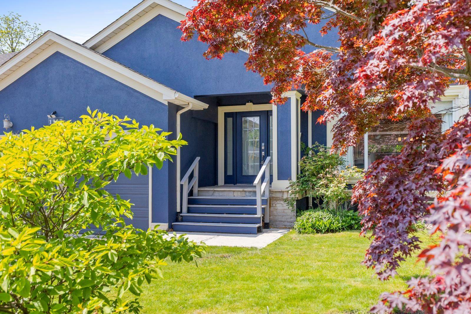 Oakville, ON L6L 2S1,1143 Shaw ST