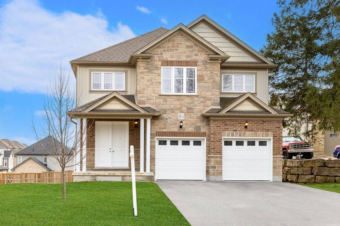 Ingersoll, ON N5C 0C4,2 1/2 Royland CRES