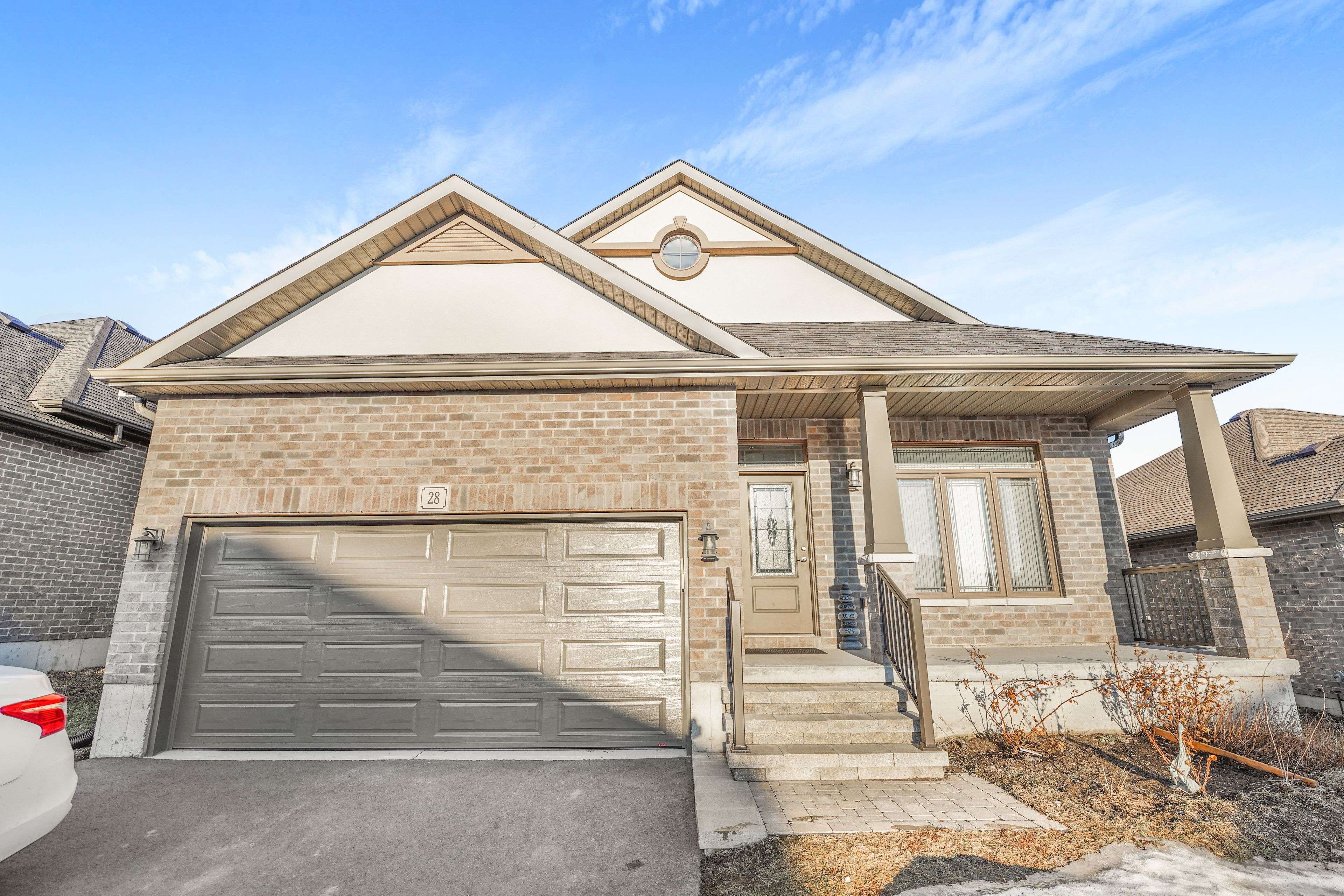 Quinte West, ON K8R 0A4,28 Stonecrest BLVD