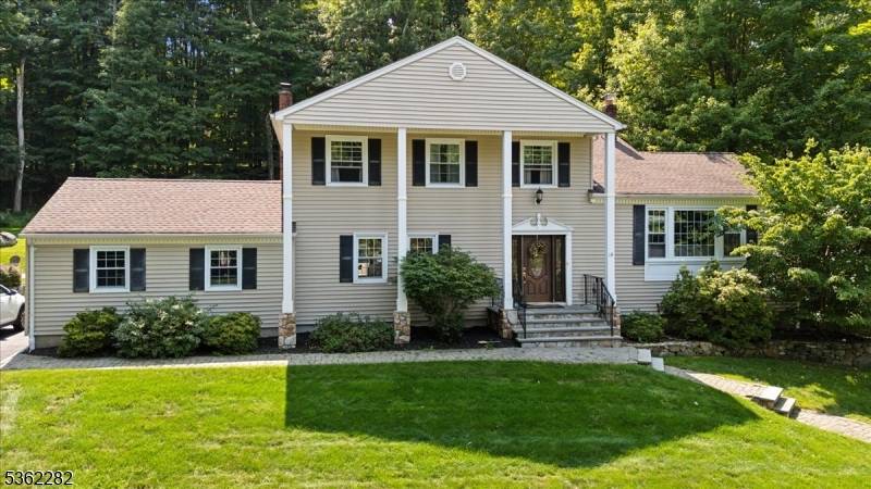 Randolph Twp., NJ 07869,14 Old Chimney Rd