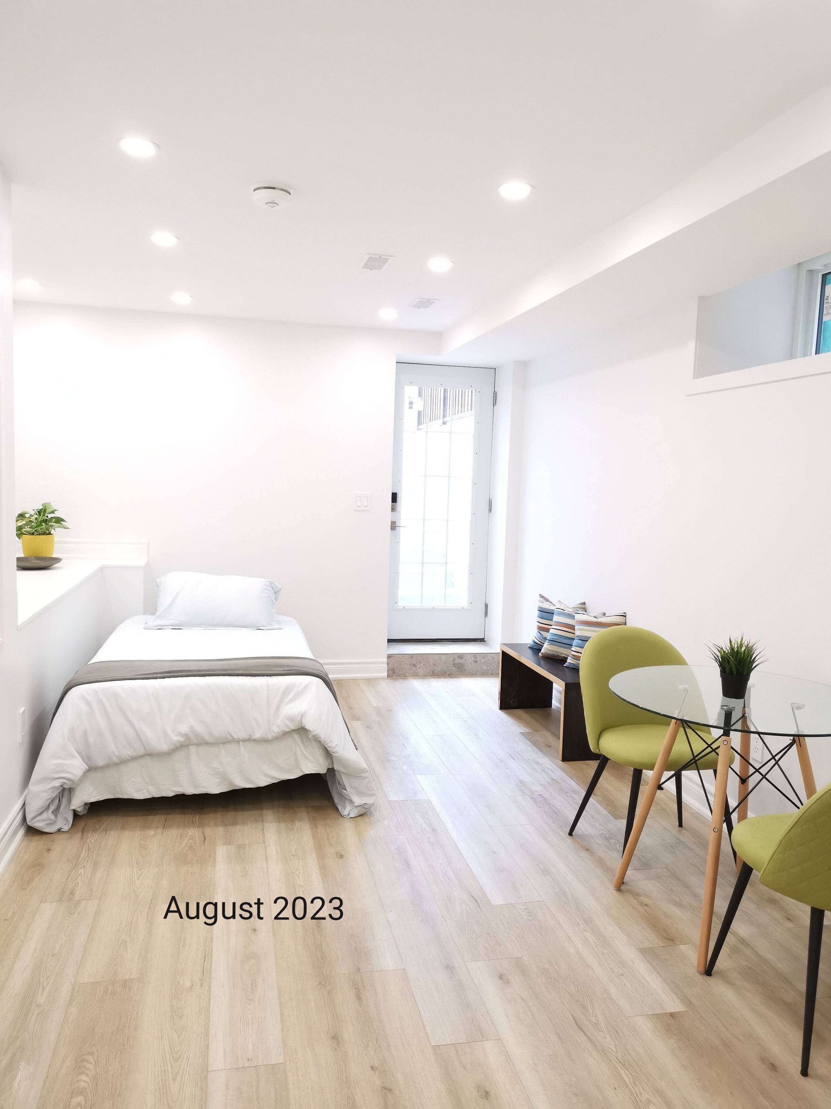 Toronto W03, ON M6N 1N6,72 Rockwell AVE #Basement