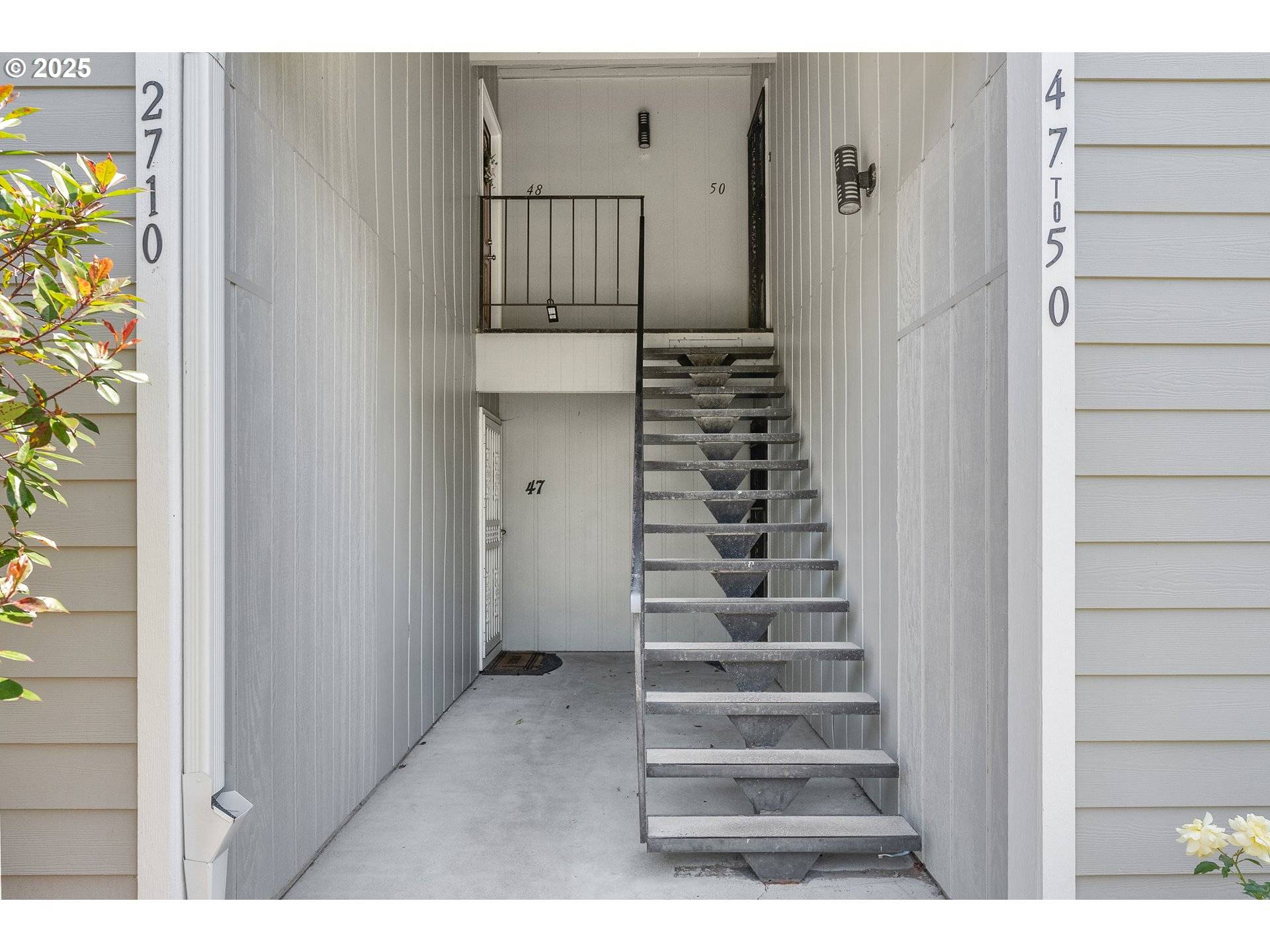 Portland, OR 97236,2710 SE 138TH AVE #48