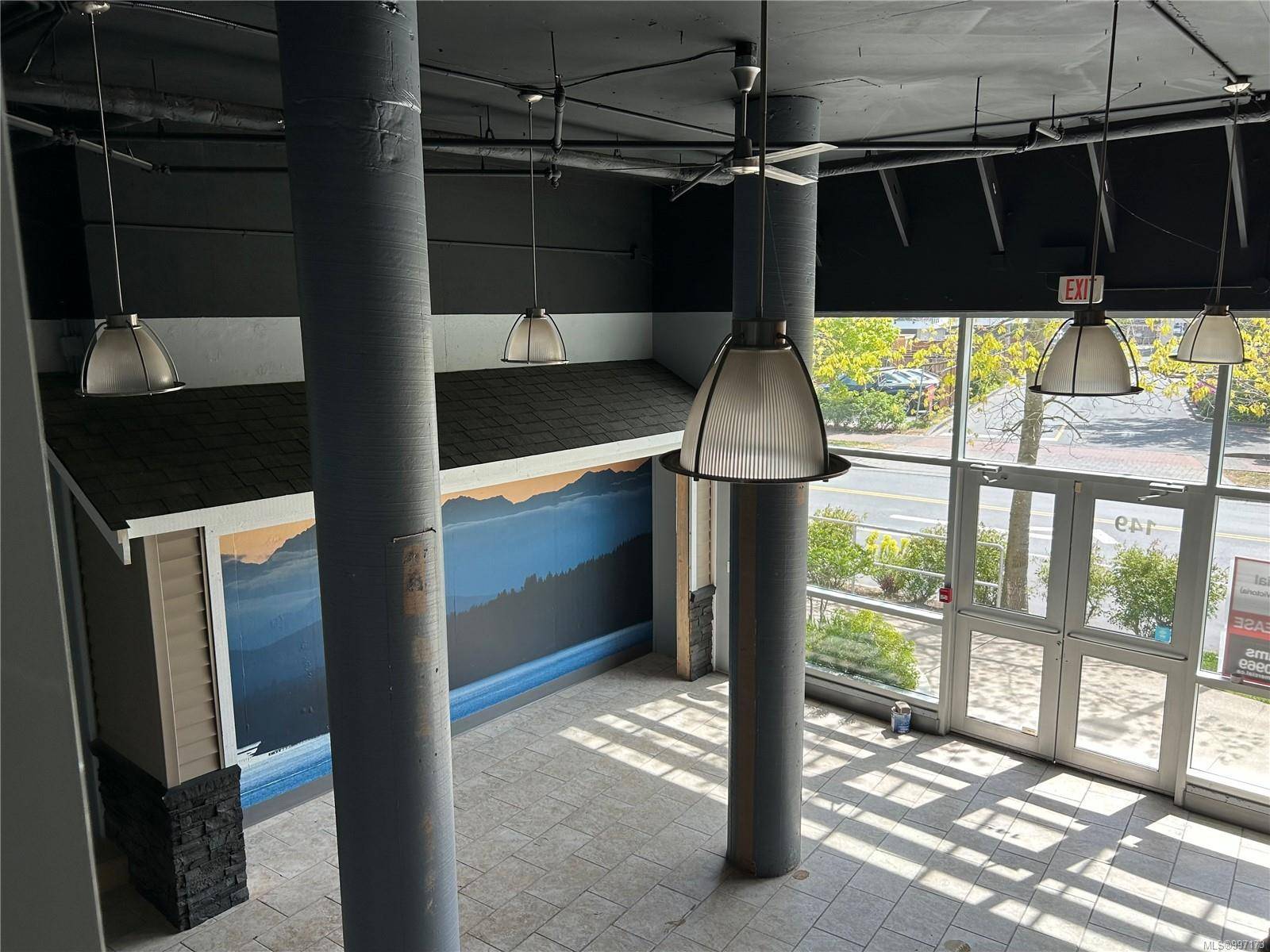 Langford, BC V9B 0H4,2745 Veterans Memorial Pkwy #149