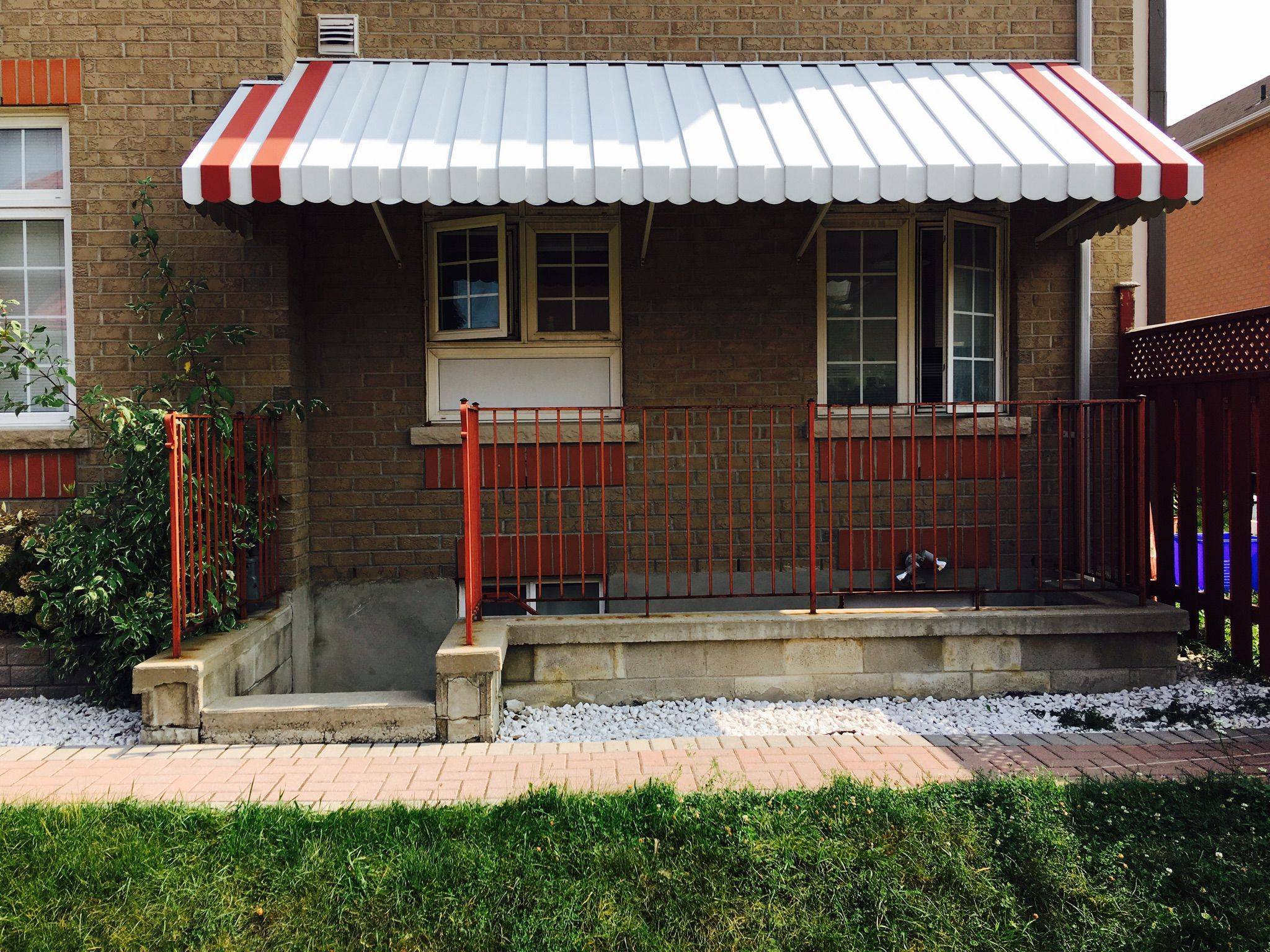Toronto E04, ON M1P 5C2,23 Florina BLVD #BASEMENT