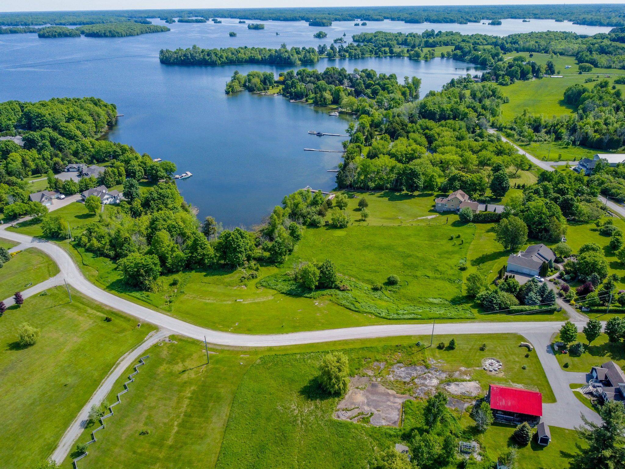 Rideau Lakes, ON K0G 1V0,00 Horace DR