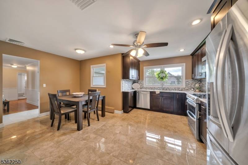 Fairfield Twp., NJ 07004,7 Charles Dr