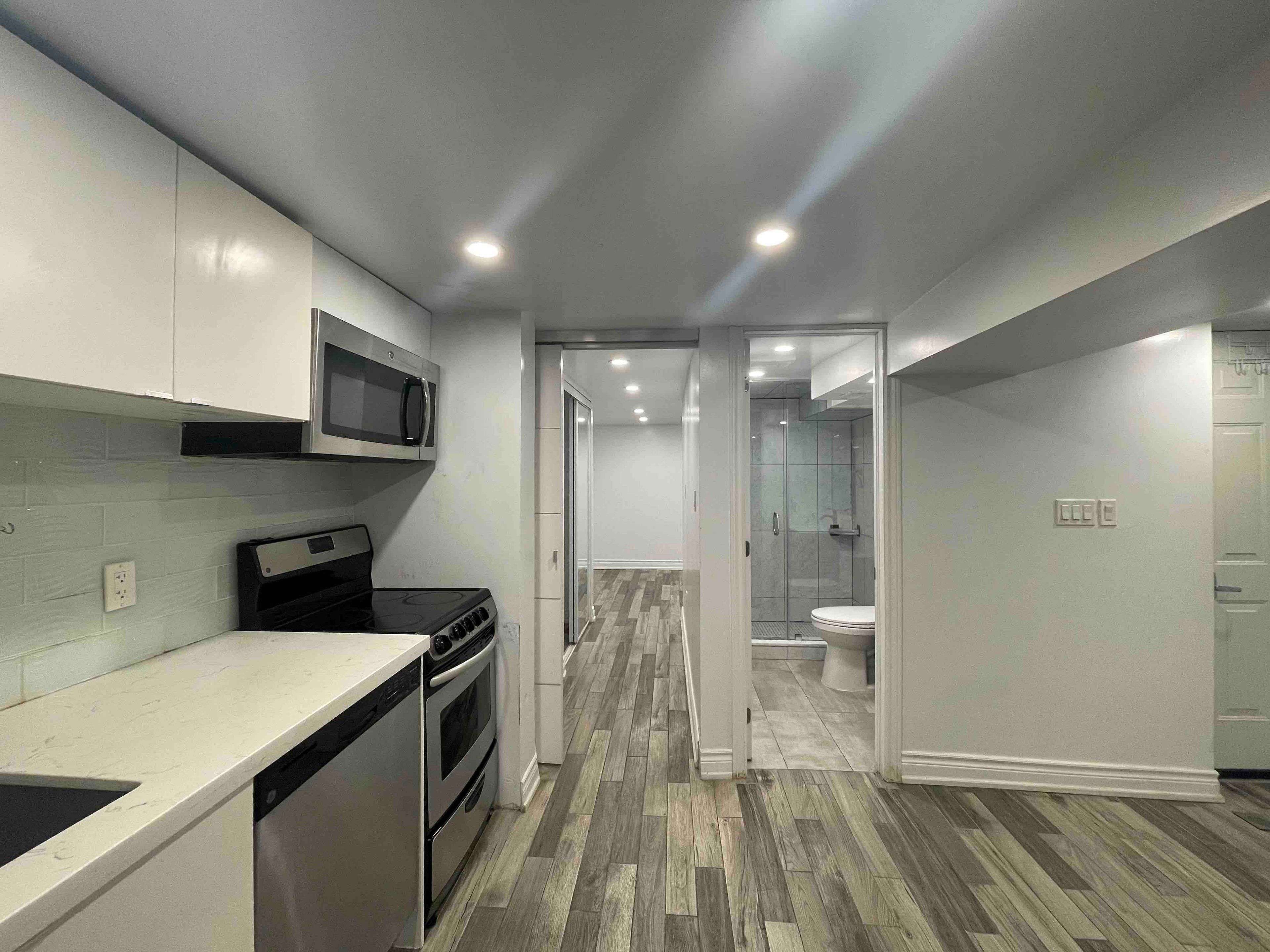 Toronto W02, ON M6H 2X4,843 Dovercourt RD E #Basement