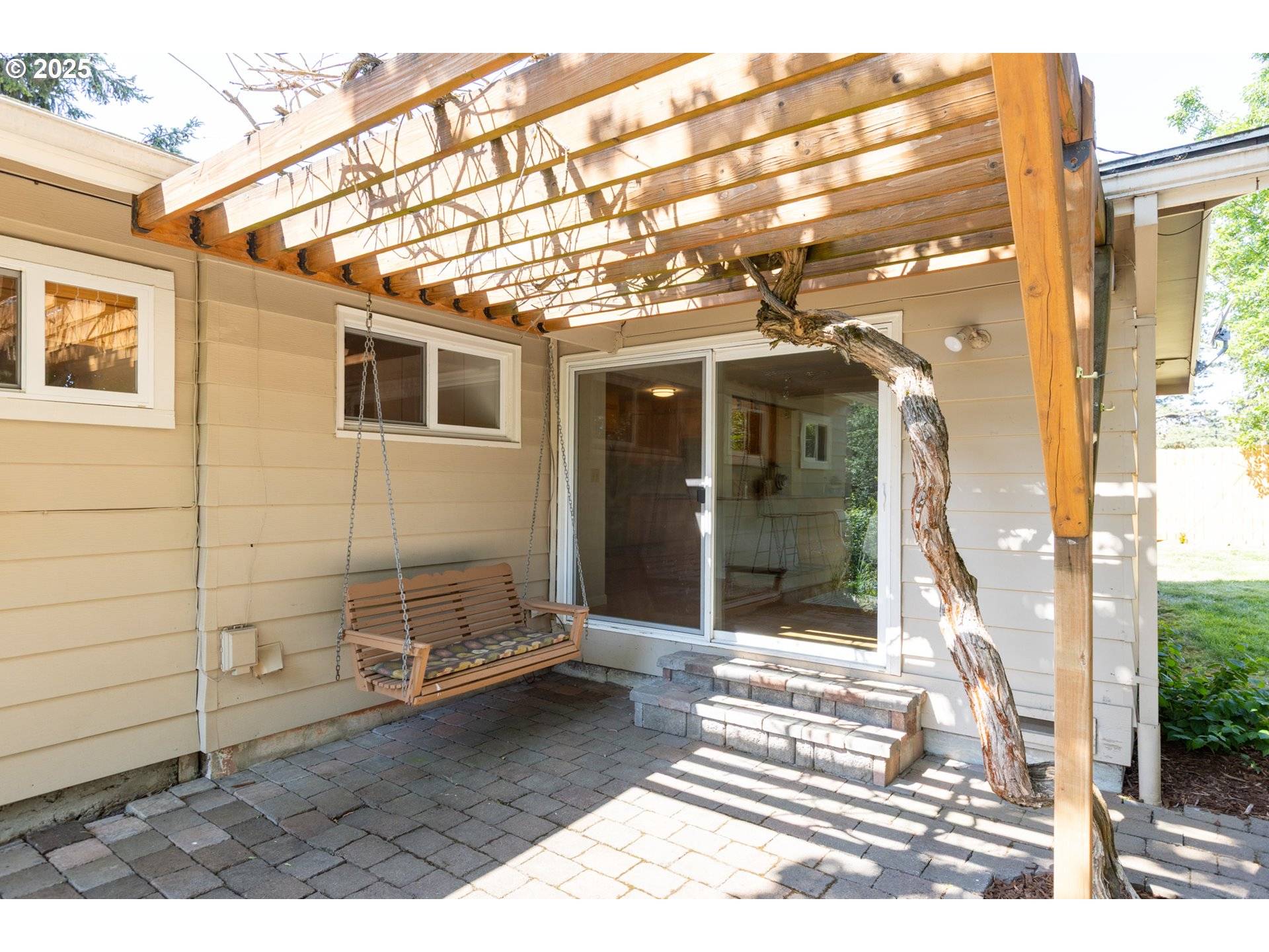 Hood River, OR 97031,1379 TUCKER RD