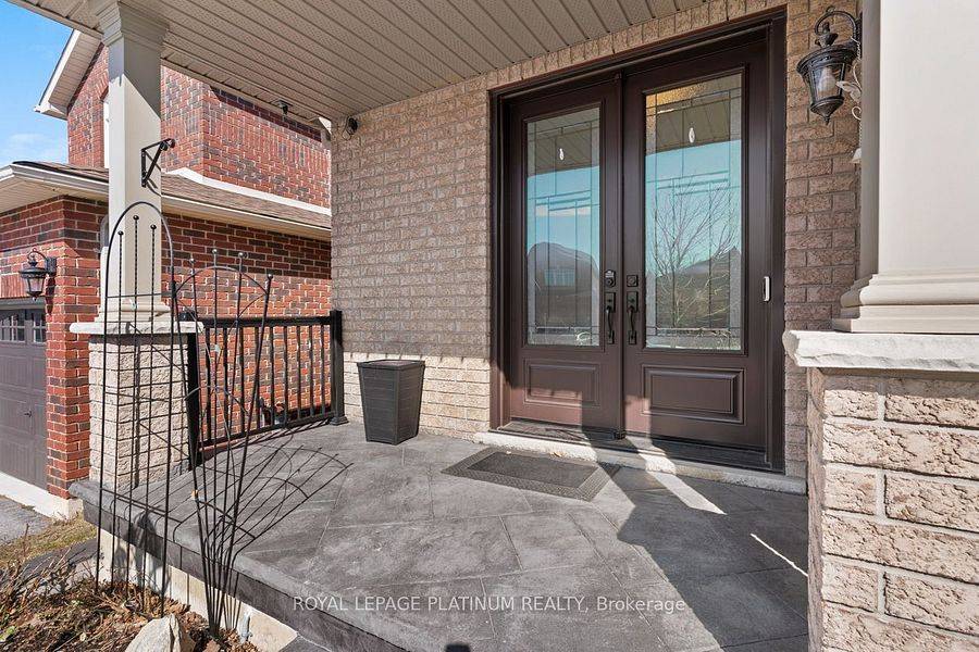 Barrie, ON L4N 8J7,52 Jewel House LN