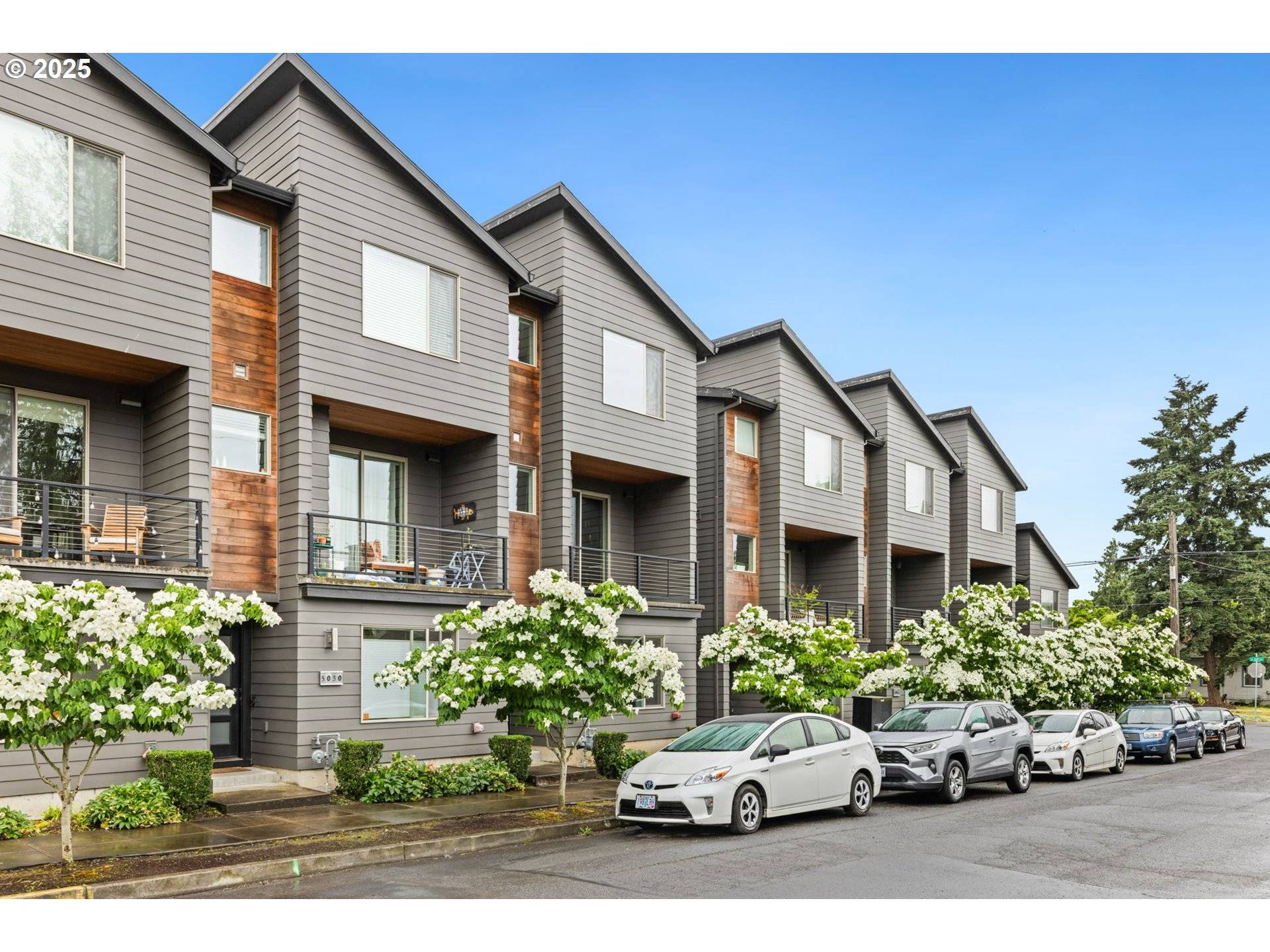 Portland, OR 97215,5026 SE MILL ST