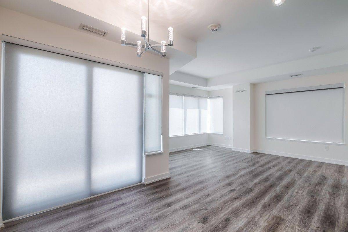 Pickering, ON L1W 0C2,1480 Bayly ST #305