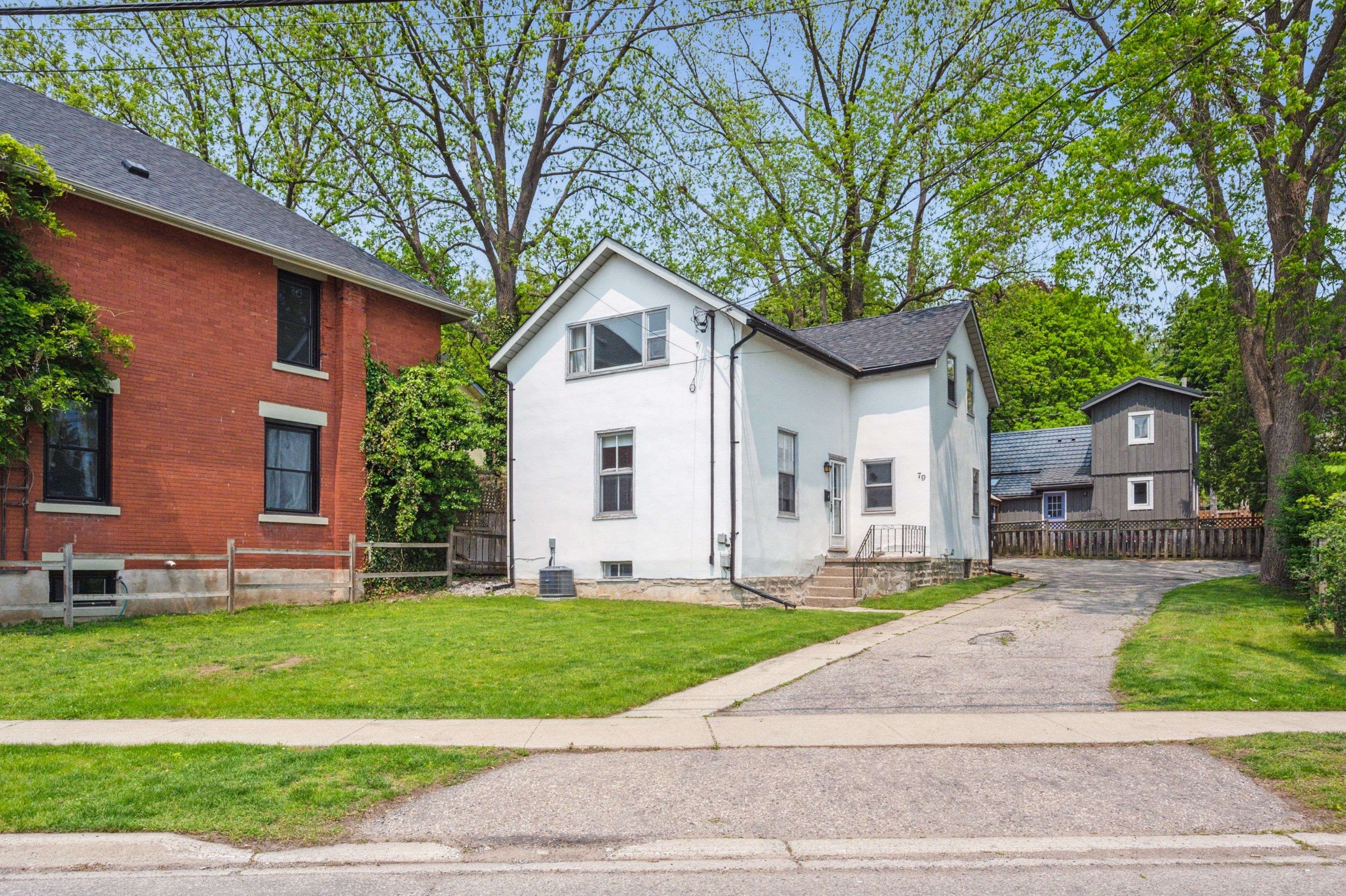 Guelph, ON N1E 4T9,79 Arthur ST N