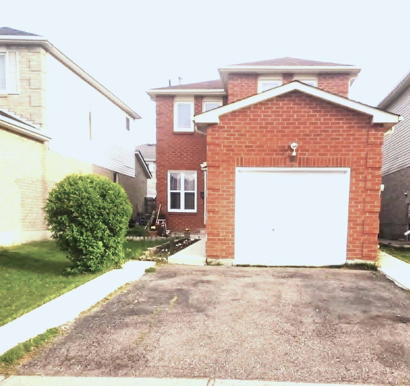 Brampton, ON L6Y 3Y5,9 Ravenswood DR