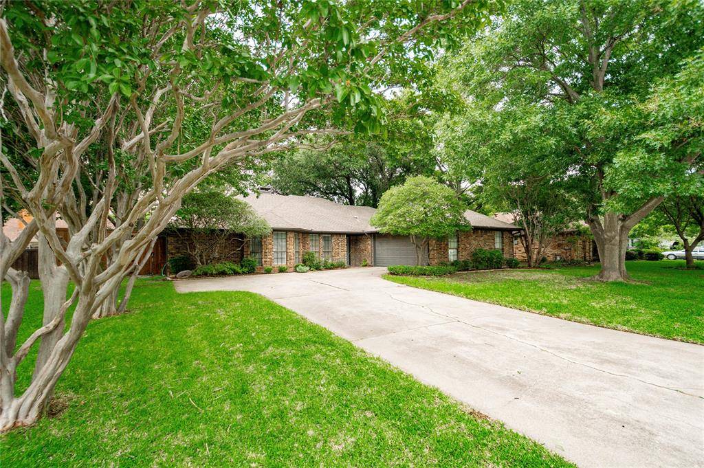 Flower Mound, TX 75028,2212 Creekwood Court