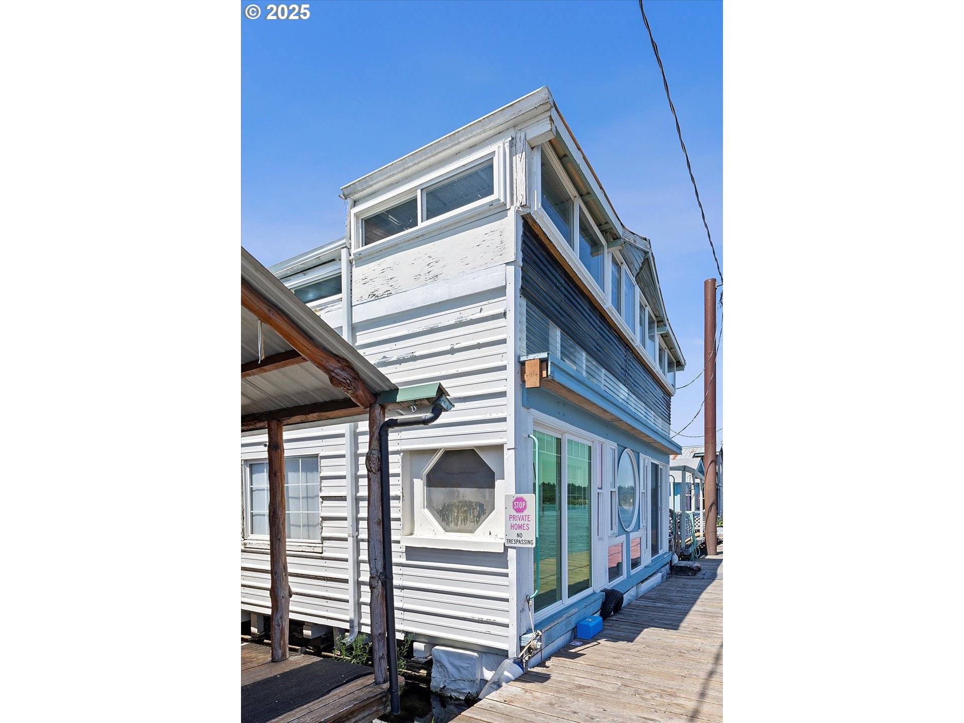 Portland, OR 97211,2915 NE Marine Dr #A-20