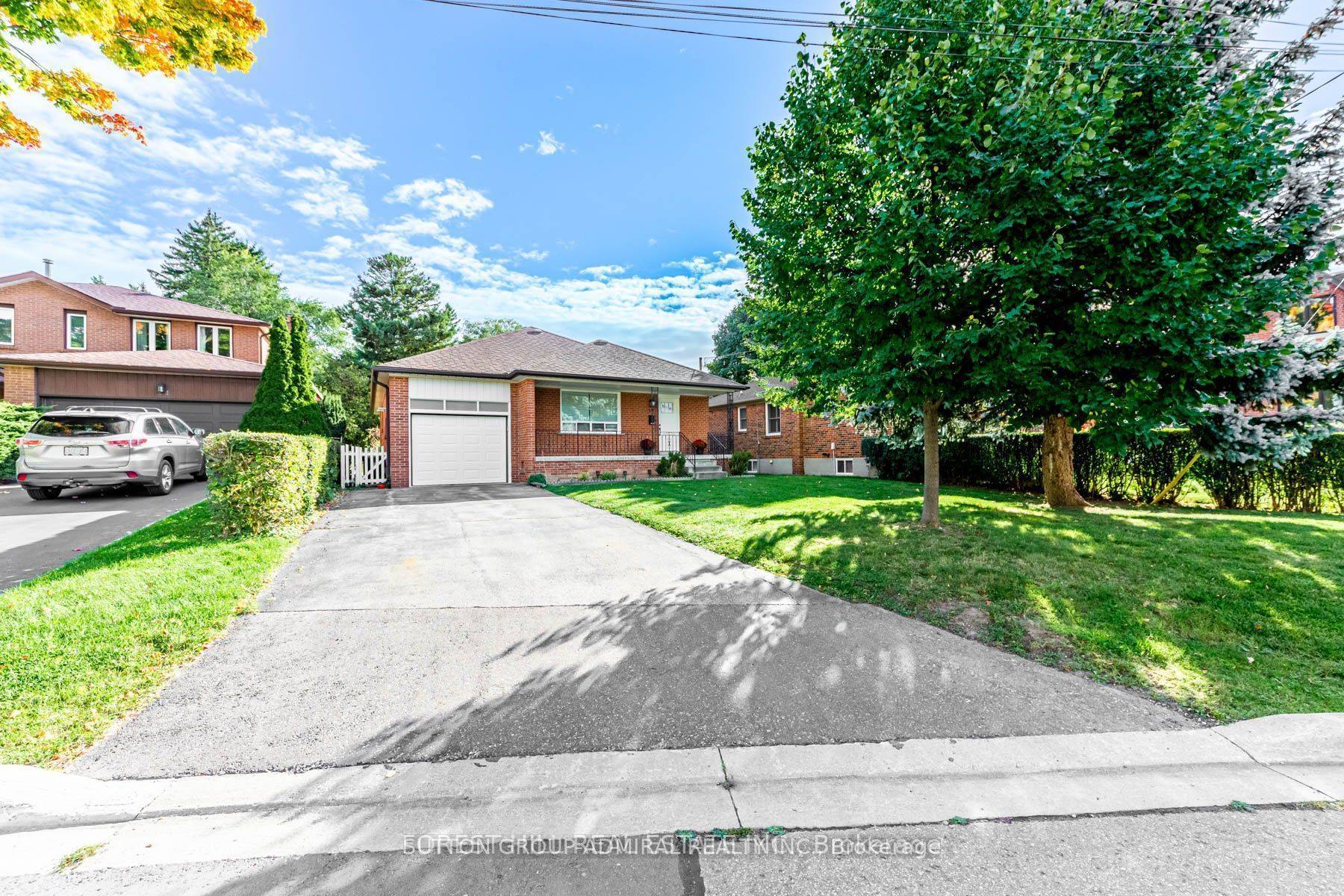 Toronto C14, ON M2M 3B3,19 Tobruk CRES #BSMT