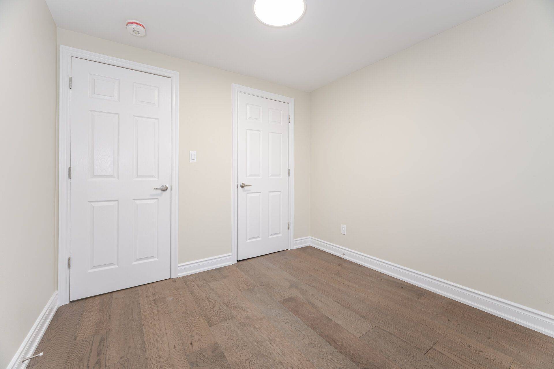 Oshawa, ON L1J 3W5,1287 Oxford ST