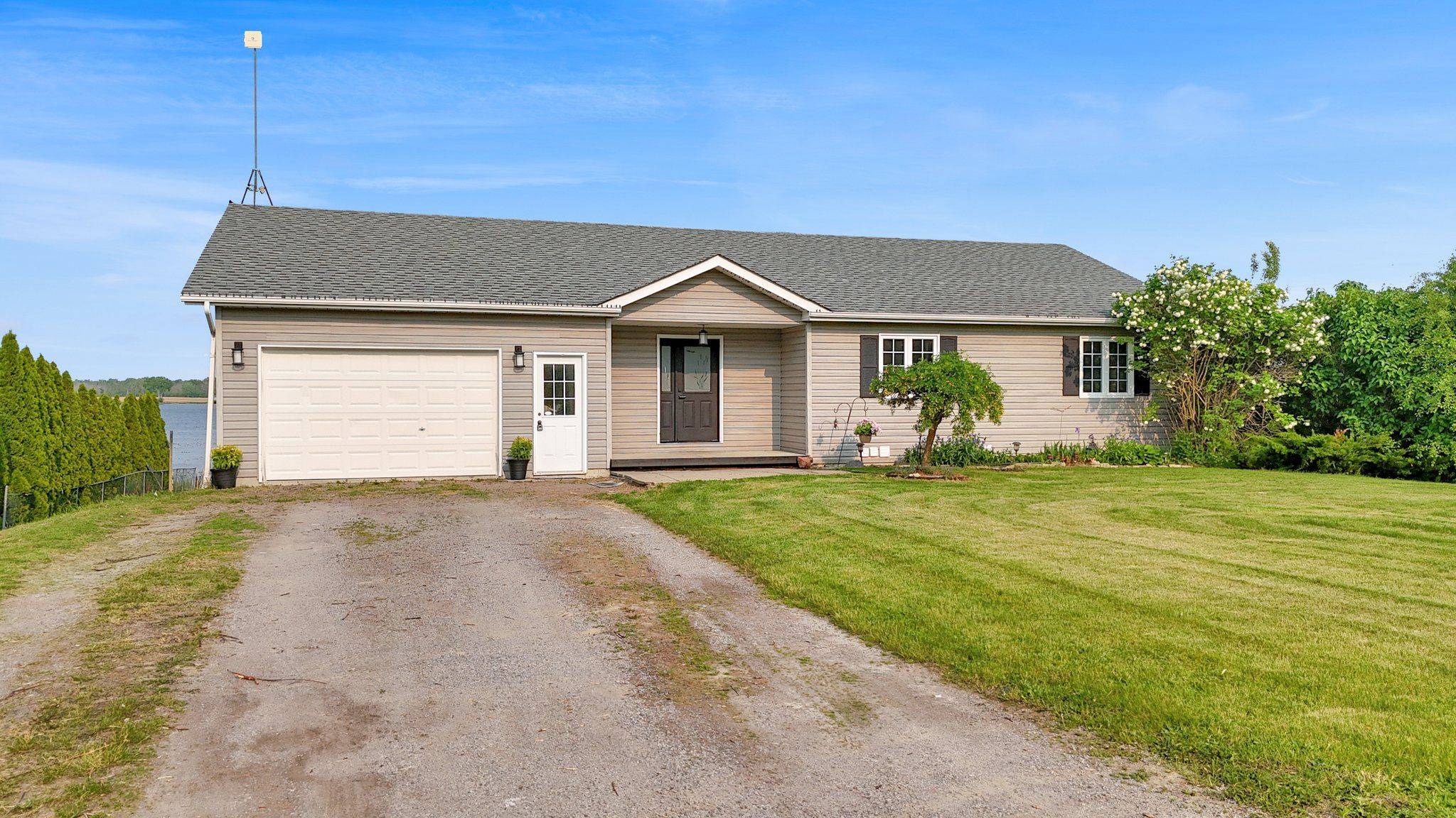 Kawartha Lakes, ON K0M 2C0,118 O'reilly LN