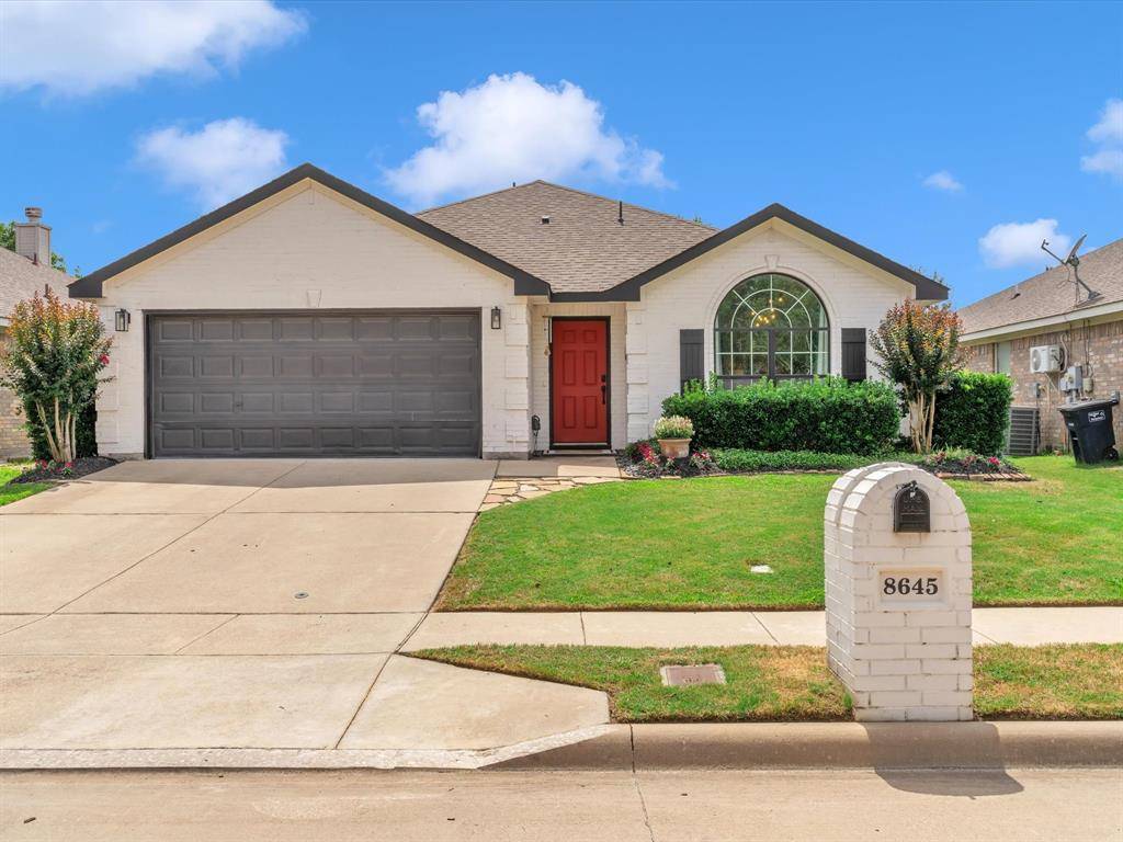 Fort Worth, TX 76244,8645 Corral Circle