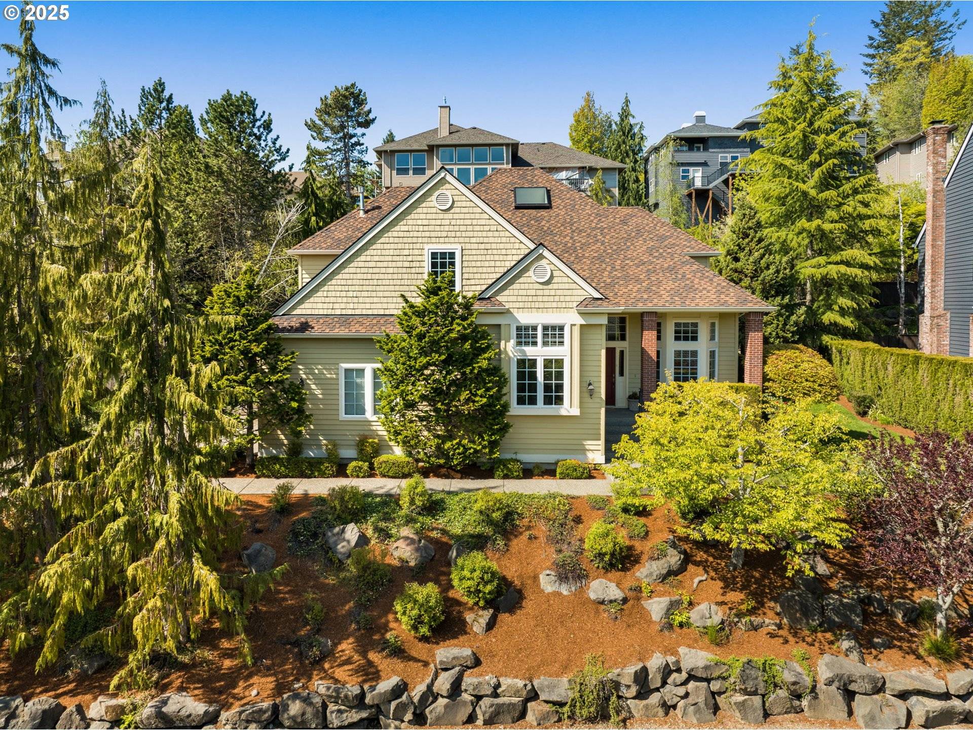Portland, OR 97229,7917 NW BLUE POINTE LN