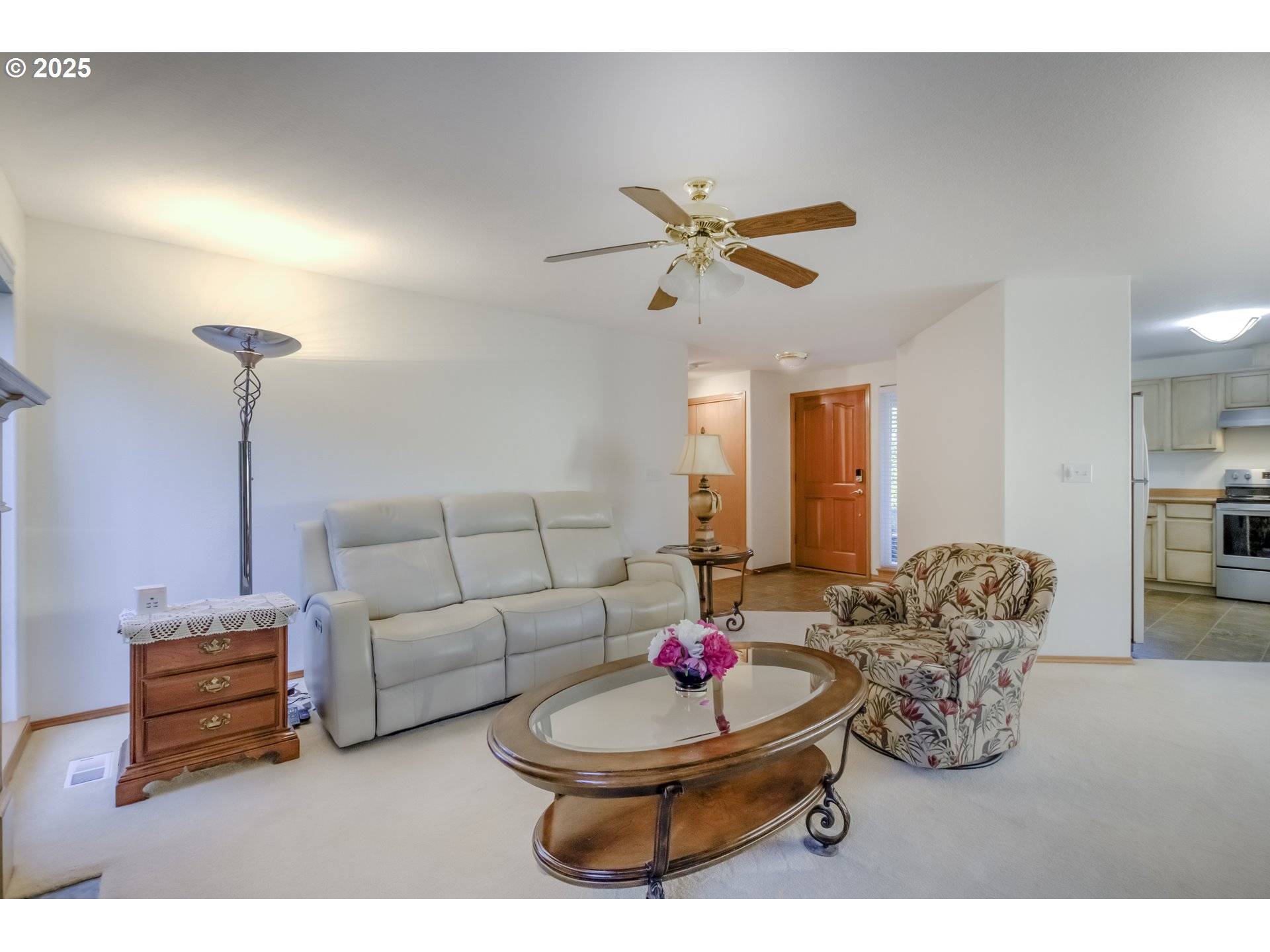 La Center, WA 98629,425 W 8TH ST