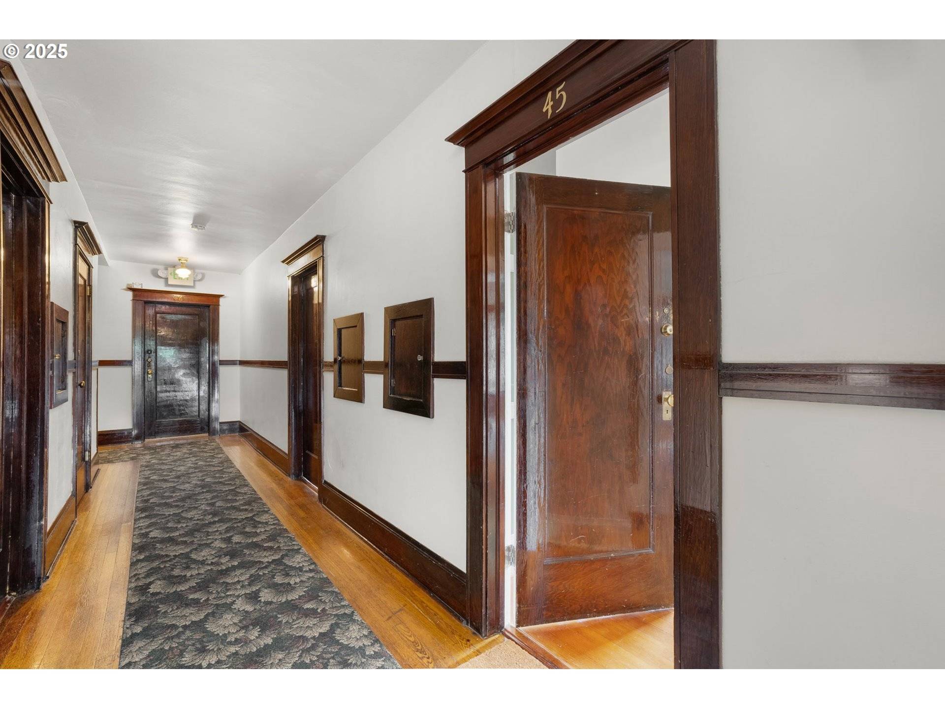 Portland, OR 97209,2083 NW JOHNSON ST #45
