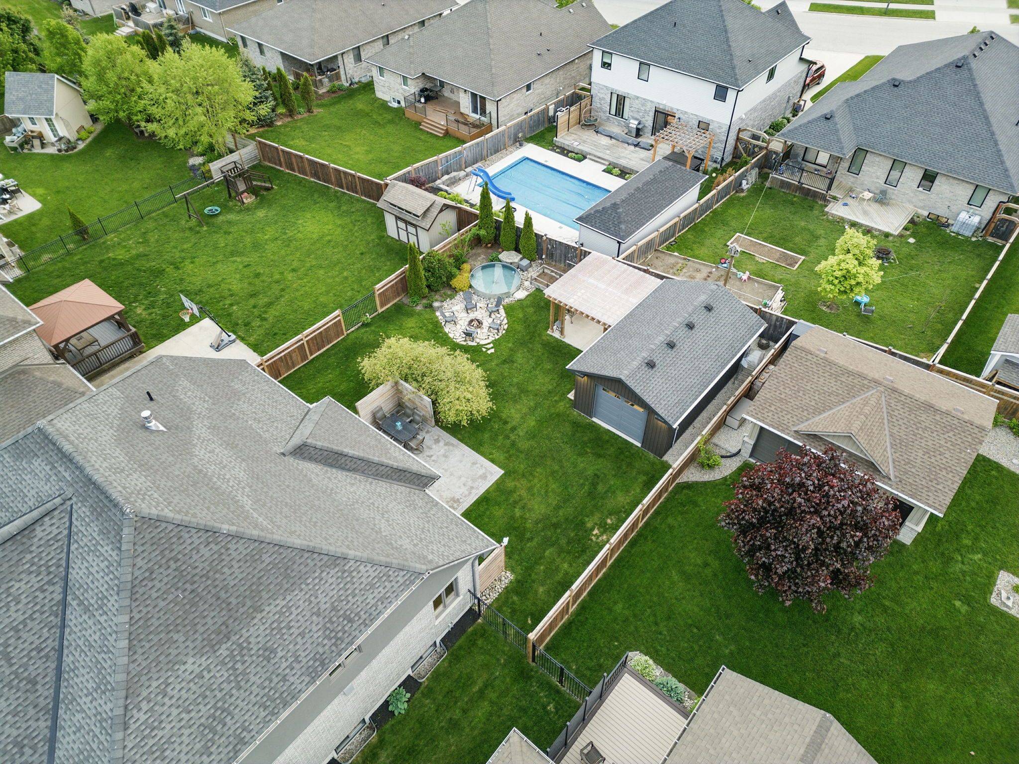 North Perth, ON N4W 0B7,855 Wood DR