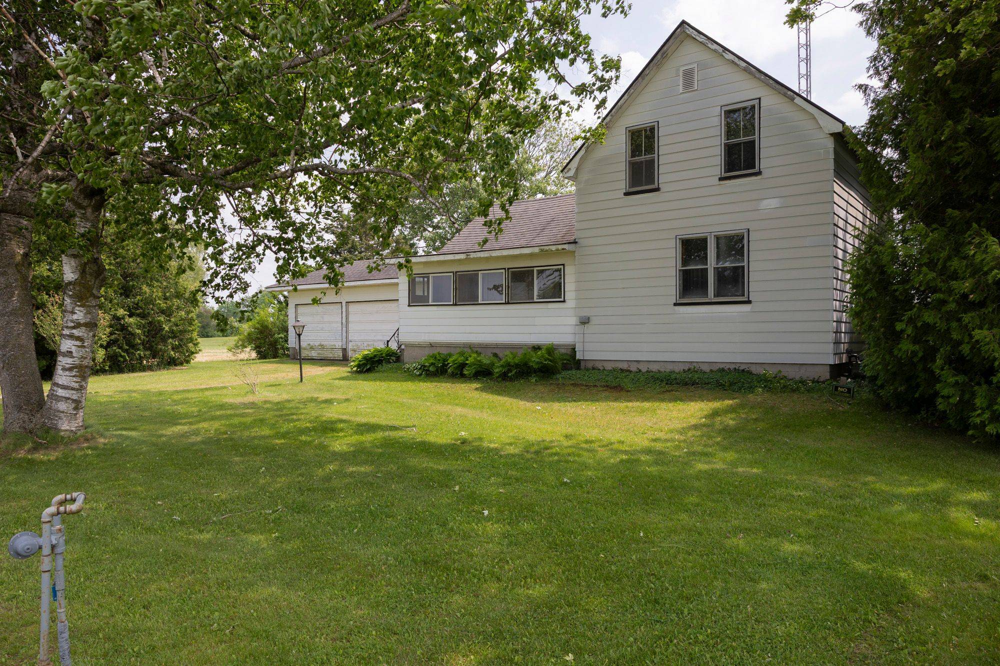 Norfolk, ON N0E 1H0,794 WINDHAM CENTRE RD