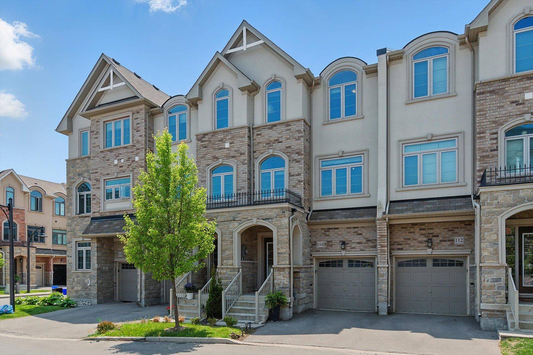 Hamilton, ON L8B 1W3,114 Borers Creek CIR