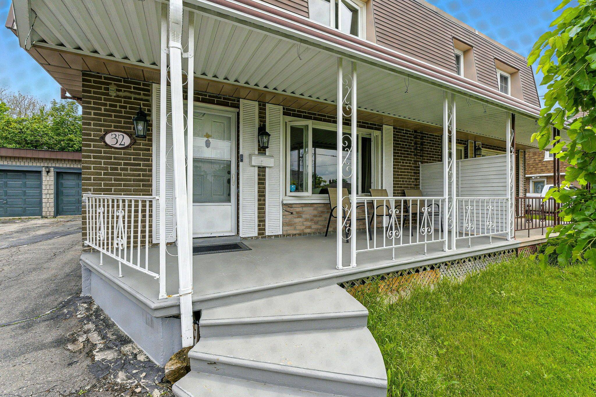 Toronto W05, ON M3N 1G8,32 Fennimore CRES