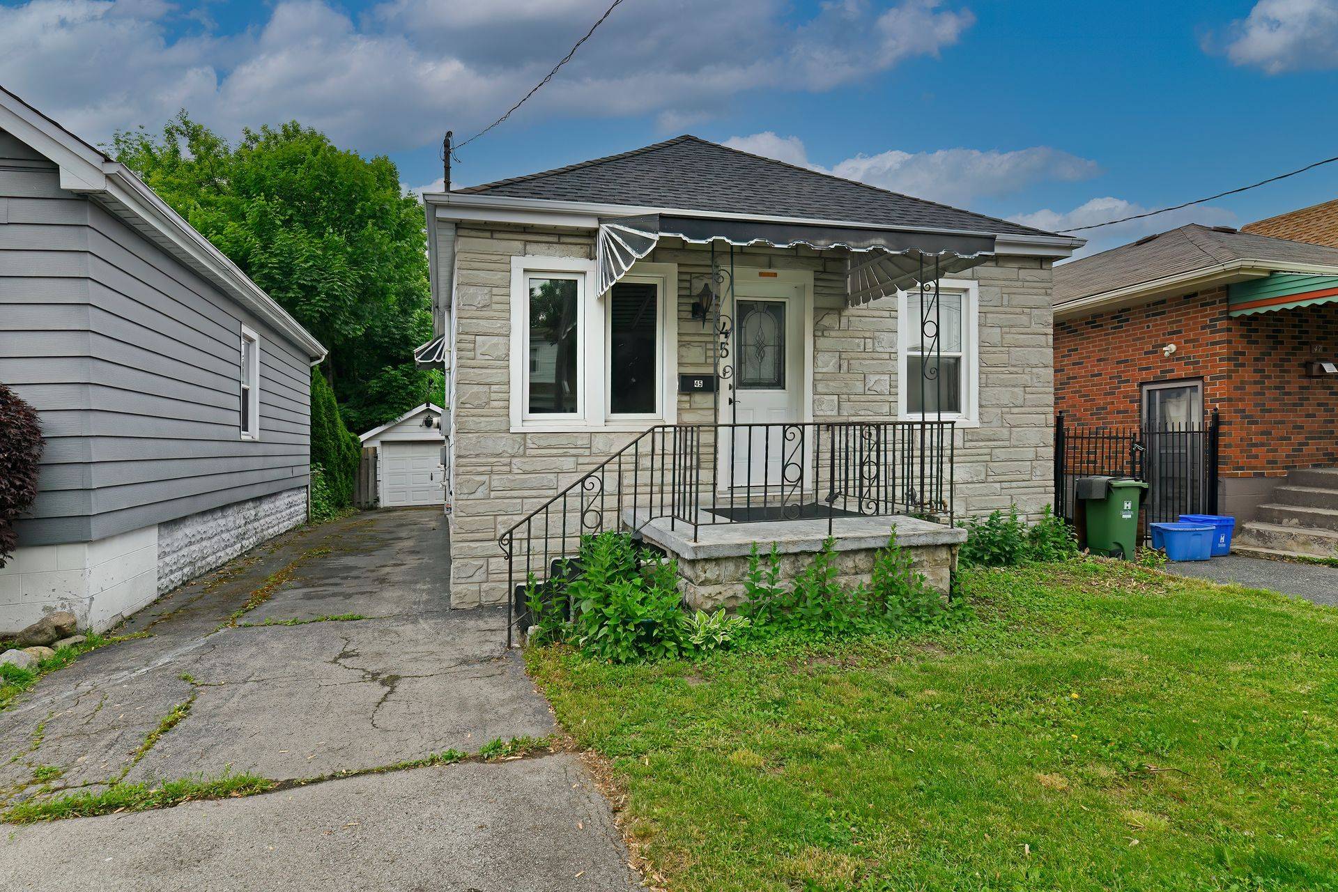 Hamilton, ON L8H 4M2,45 Wexford AVE N