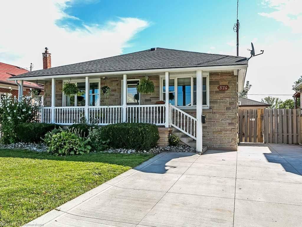 Hamilton, ON L8H 6T4,376 Talbot ST #Upper