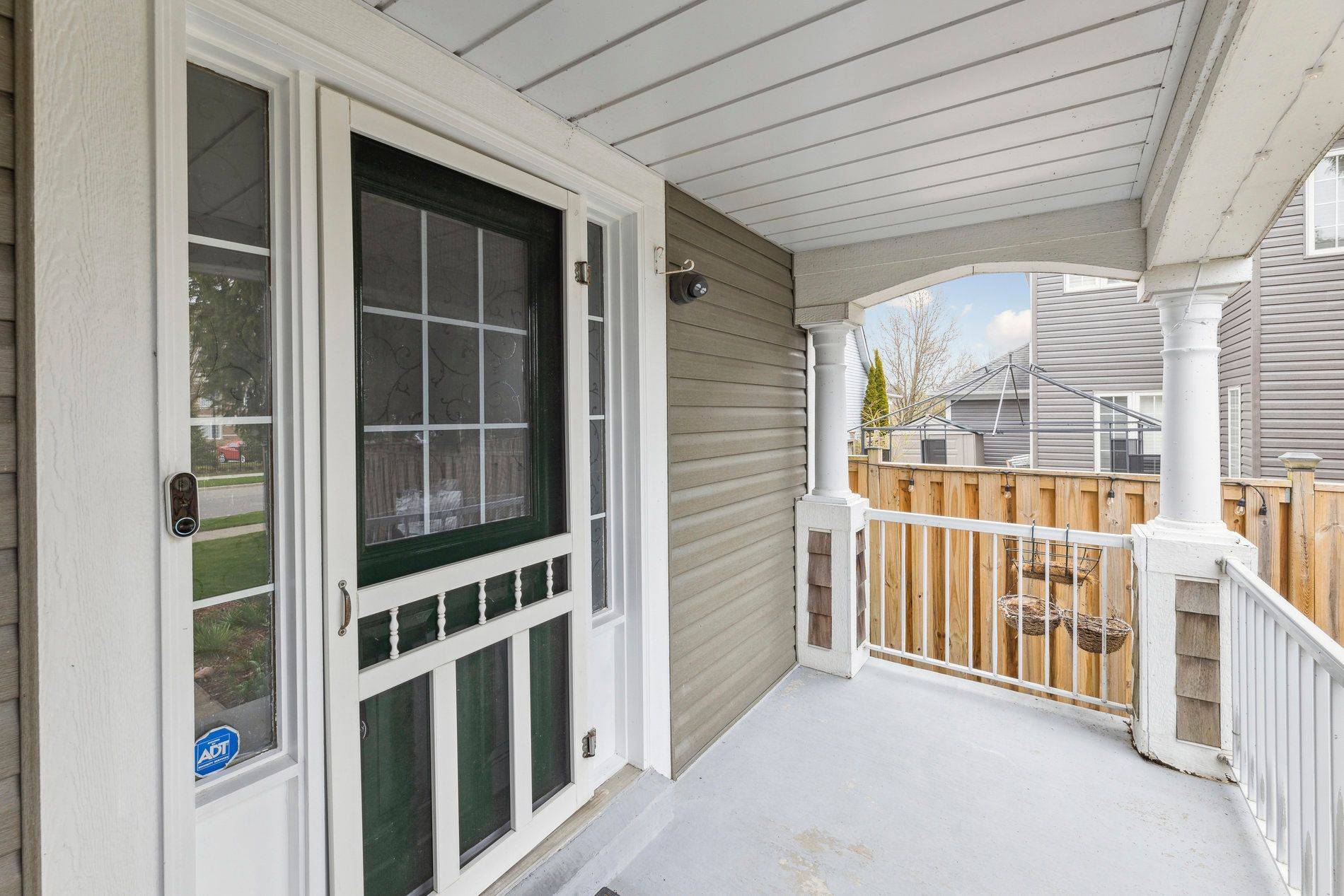 Clarington, ON L1B 1N1,184 Shipway AVE