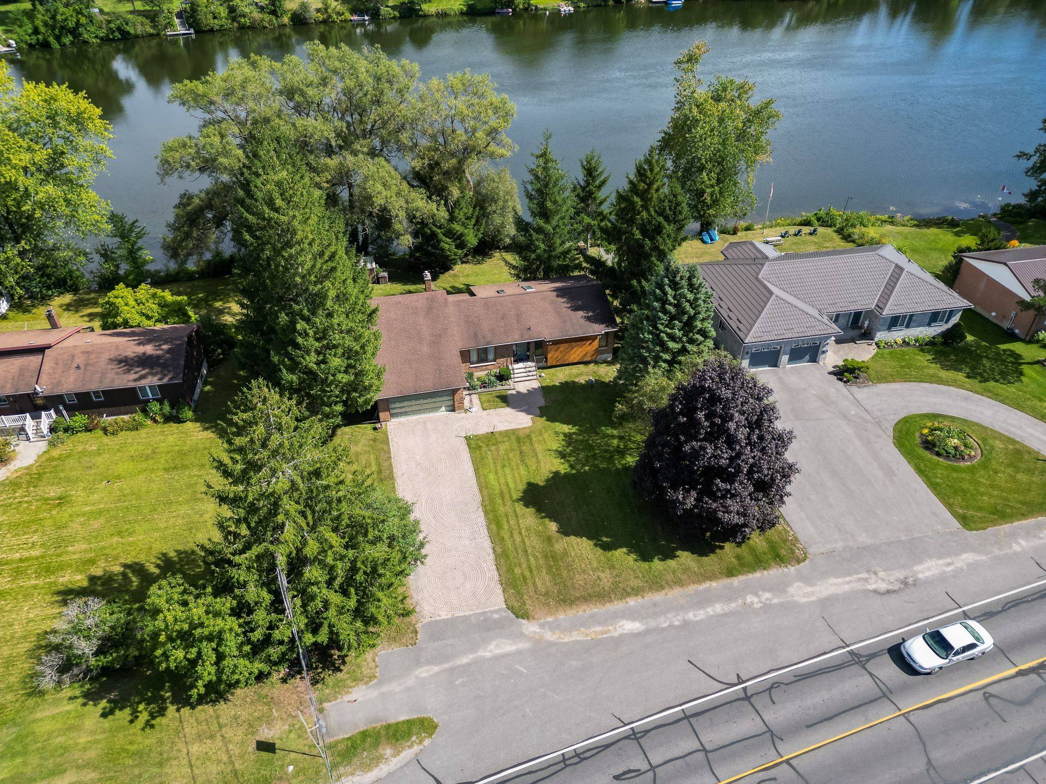 Quinte West, ON K0K 2C0,191 South Trent ST