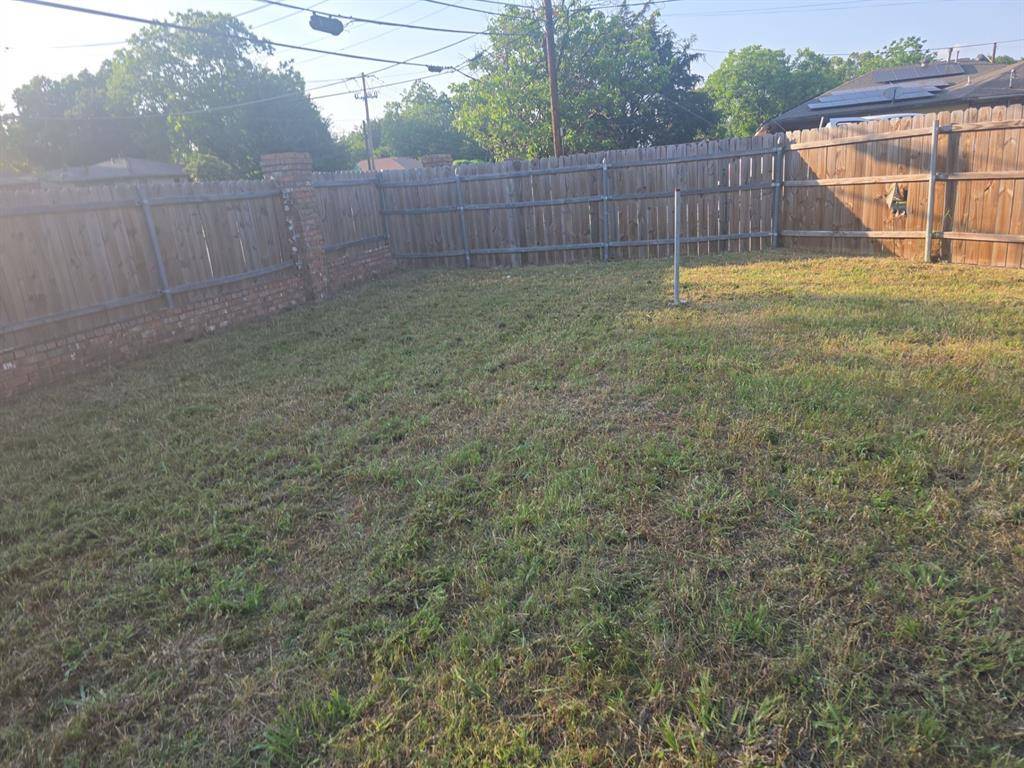 Dallas, TX 75217,1663 Riverway Bend Circle