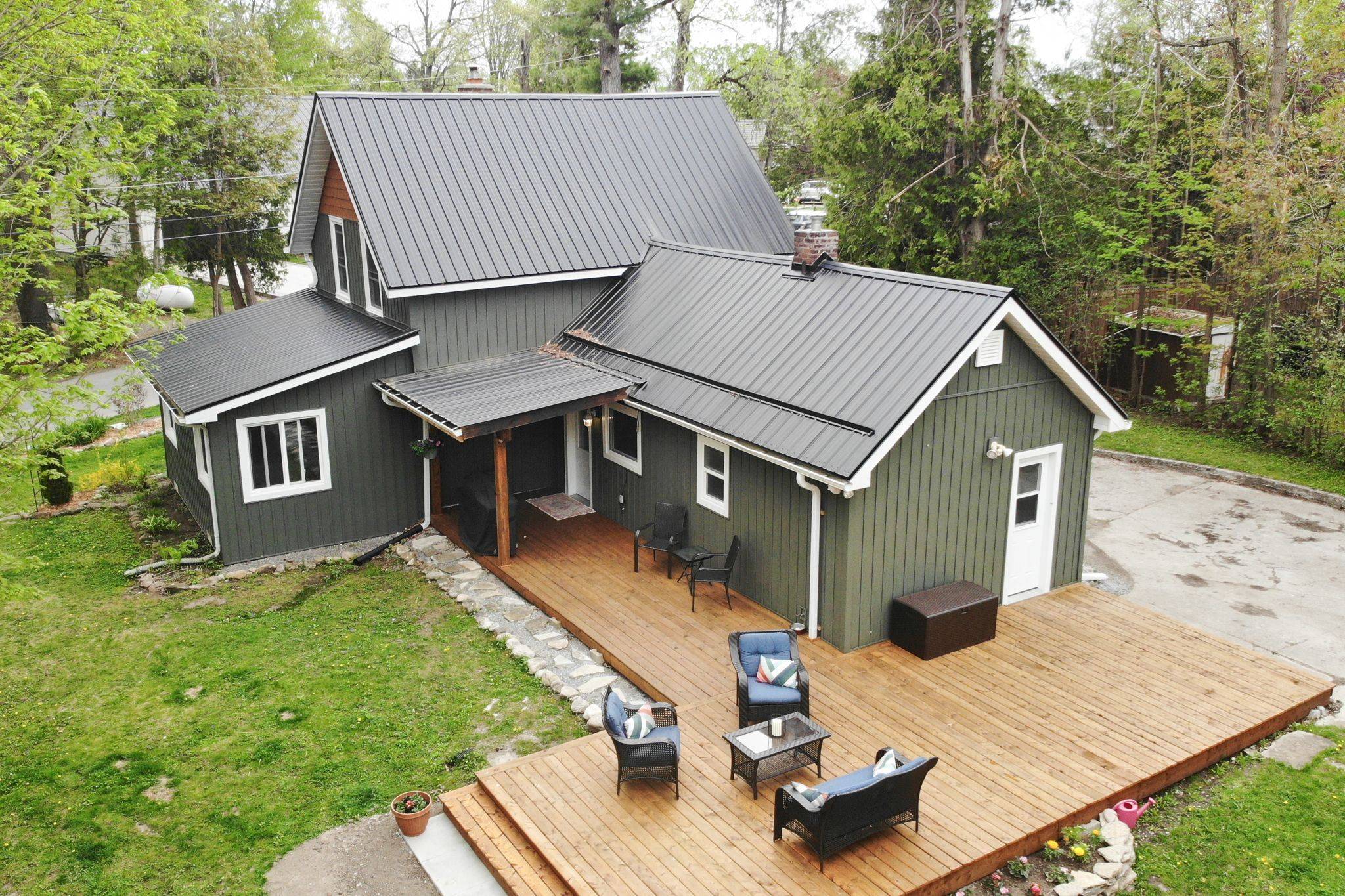 Kawartha Lakes, ON K0M 1N0,13 Jordan ST