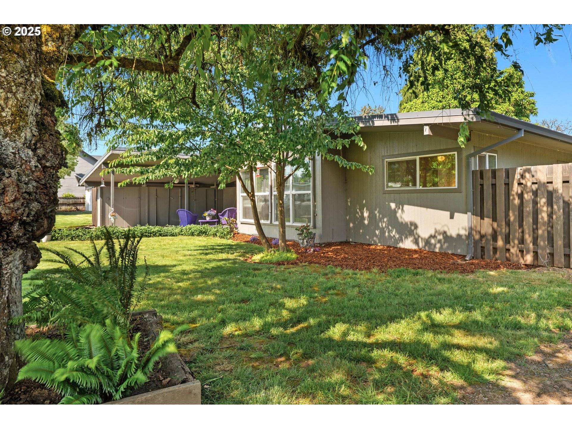 Scappoose, OR 97056,52396 SW 2ND ST