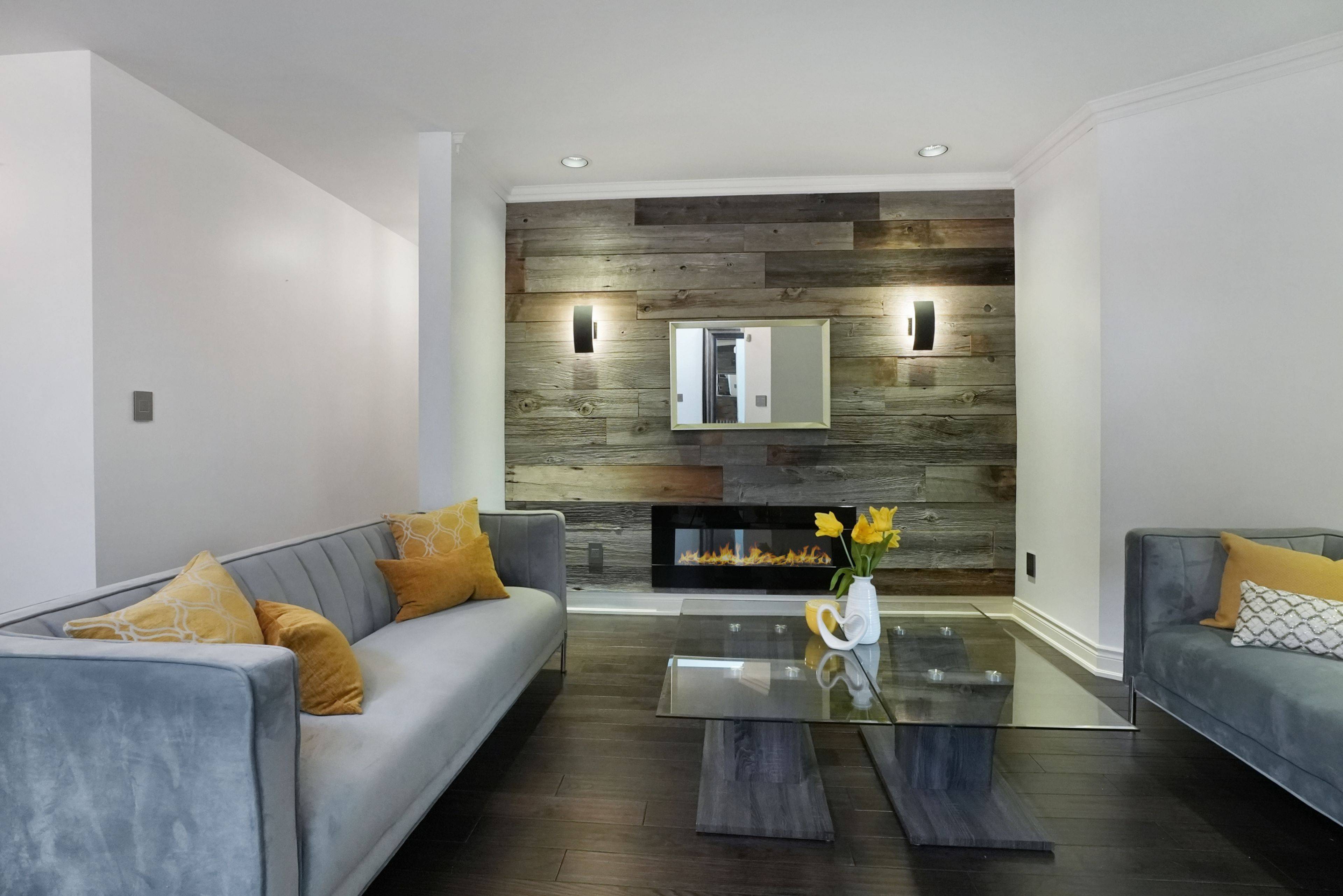 Newmarket, ON L3X 2K4,157 Bothwell CRES