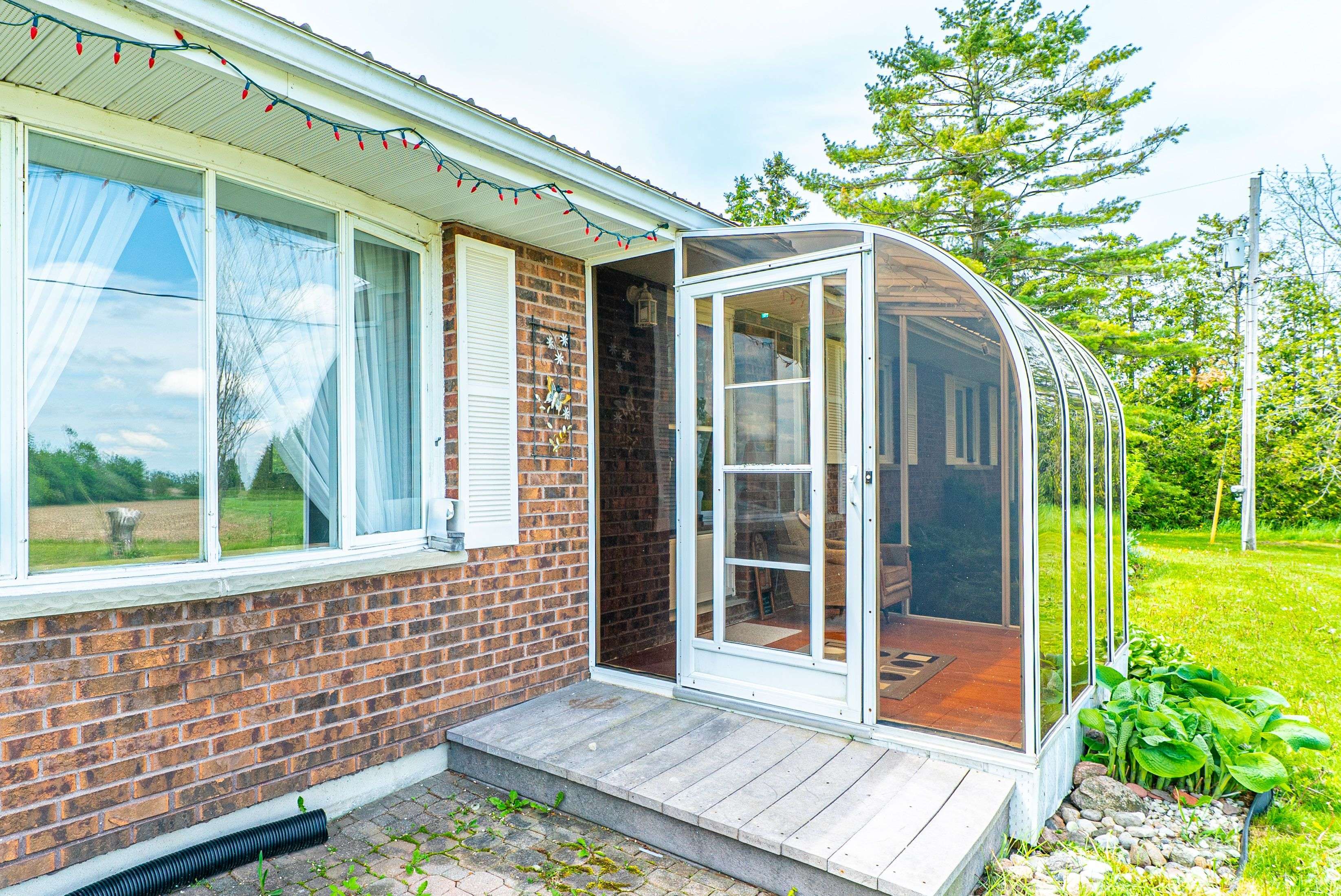 Kawartha Lakes, ON K0M 2T0,576 Lorneville RD