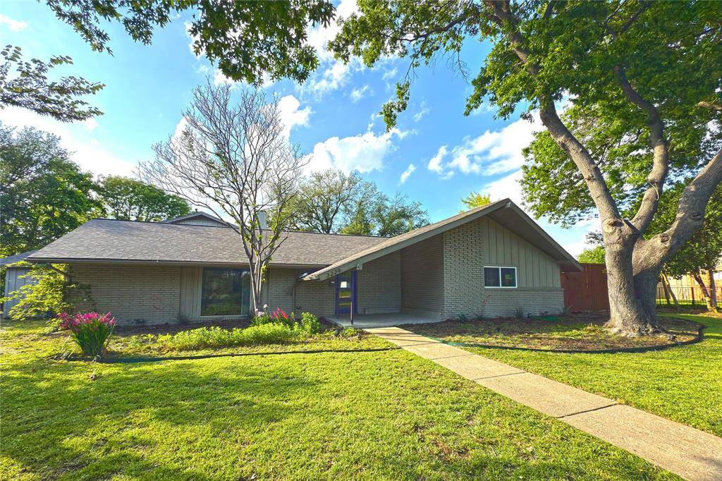 Dallas, TX 75229,3229 Merrell Circle