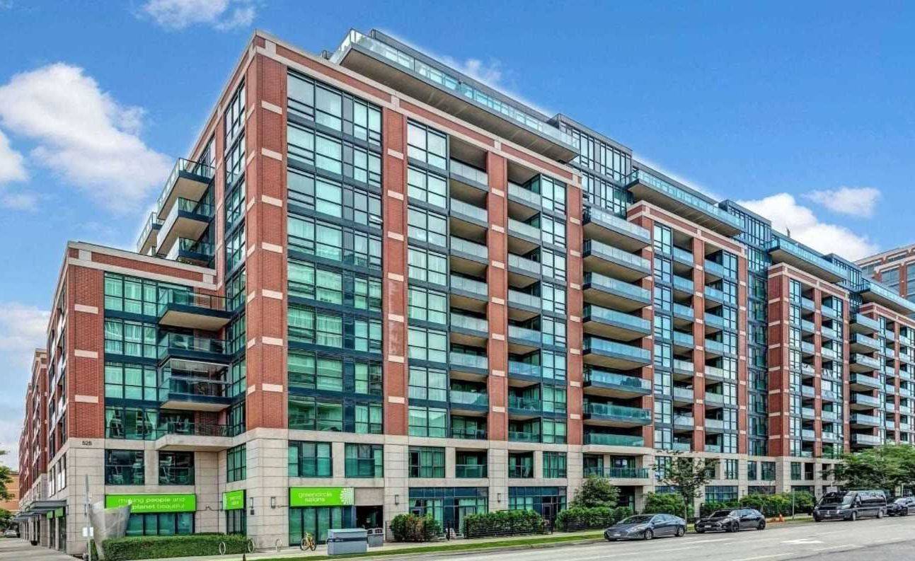 Toronto C06, ON M3H 0A7,525 Wilson AVE #435