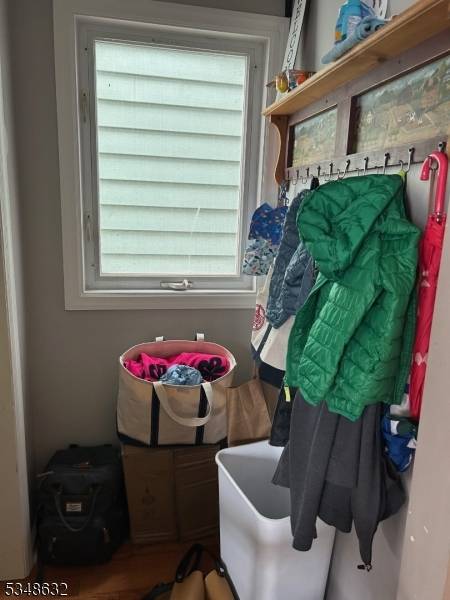 Nutley Twp., NJ 07110,14 Essex St