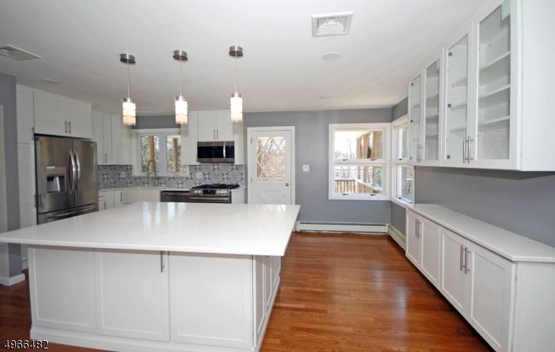 Long Hill Twp., NJ 07933,53 Summit Ave