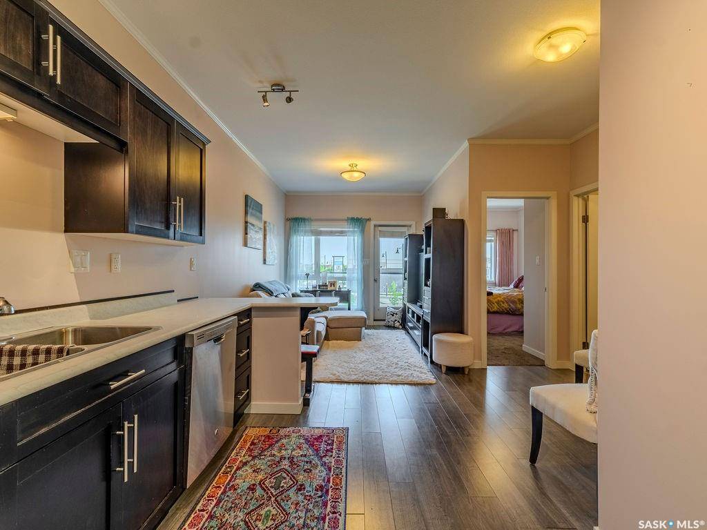 Saskatoon, SK S7L 6V3,545 Hassard CLOSE #214